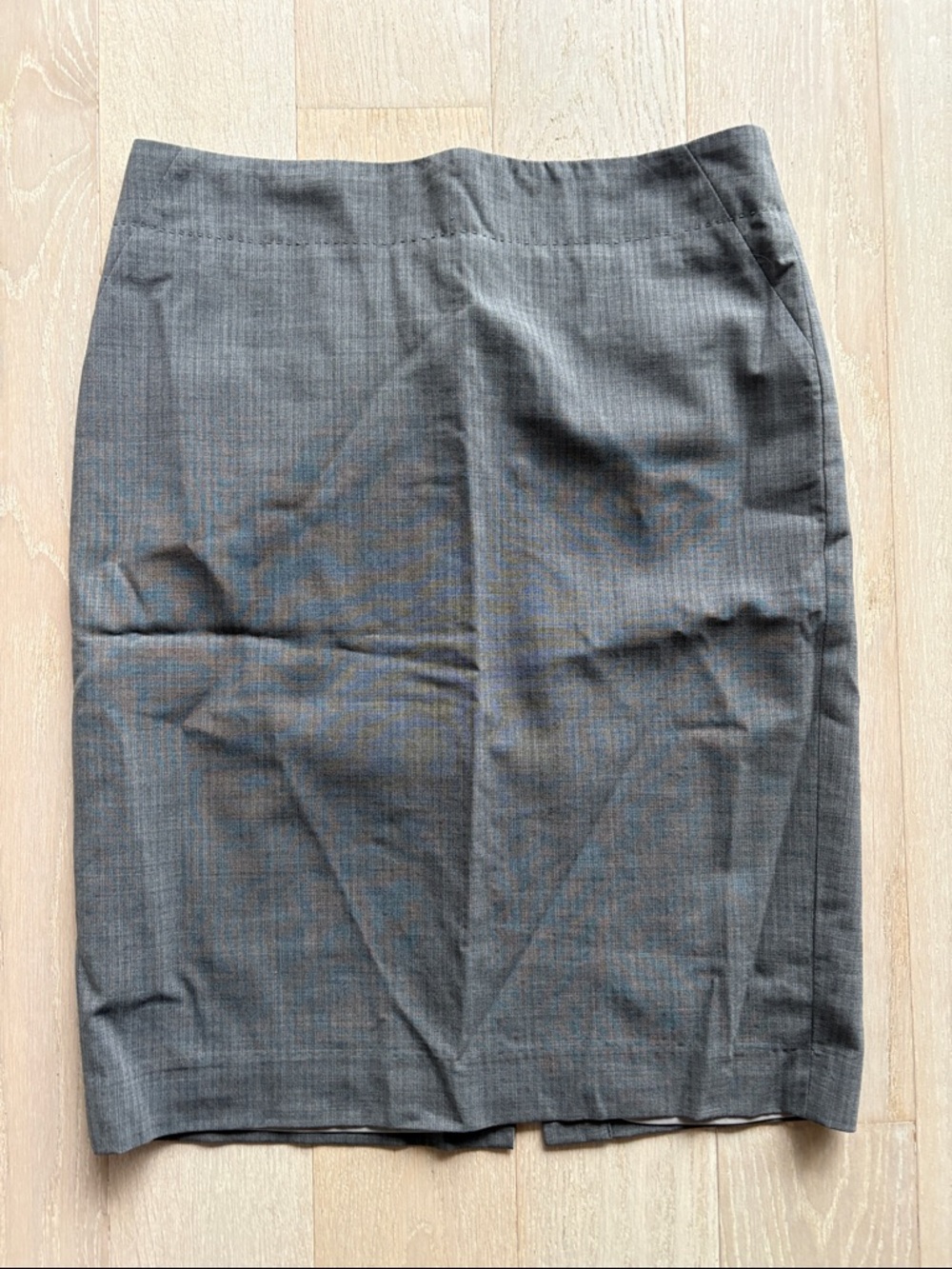 Banana Republic Gray Pencil Skirt - Classic Office Sheath